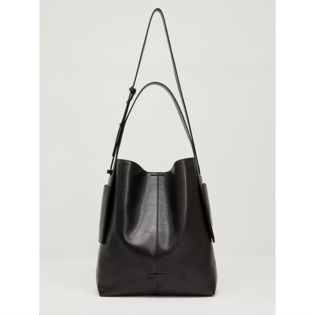 กระเป๋า pomelo tote bag หนังแท้ สภาพดีมาก (ใช้งานไม่เกิน5ครั้ง) รูปที่ 17