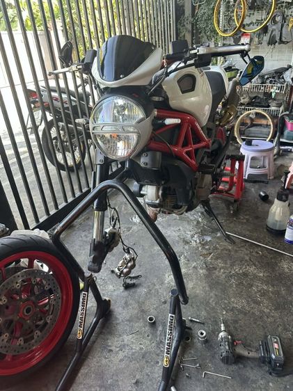 Ducati monster 796 S2R รูปที่ 10