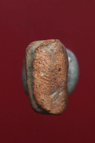 พระรอดลำพูนสวยๆค่ะเก่าค่ะ รูปที่ 5