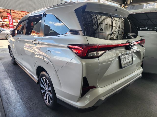 Toyota Veloz 2023 1.5 Smart Utility-car เบนซิน ไม่ติดแก๊ส เกียร์อัตโนมัติ ขาว รูปที่ 4