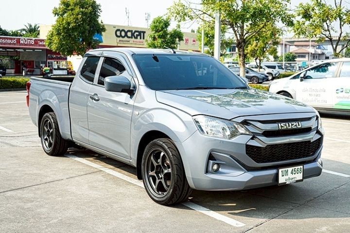 Isuzu D-MAX 2024 3.0 S Pickup ดีเซล เกียร์ธรรมดา เทา รูปที่ 4