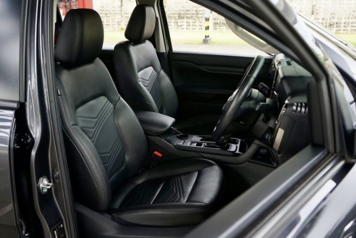 Ford Everest 2023 2.0 Turbo Trend Utility-car ดีเซล ไม่ติดแก๊ส เกียร์อัตโนมัติ เทา รูปที่ 4