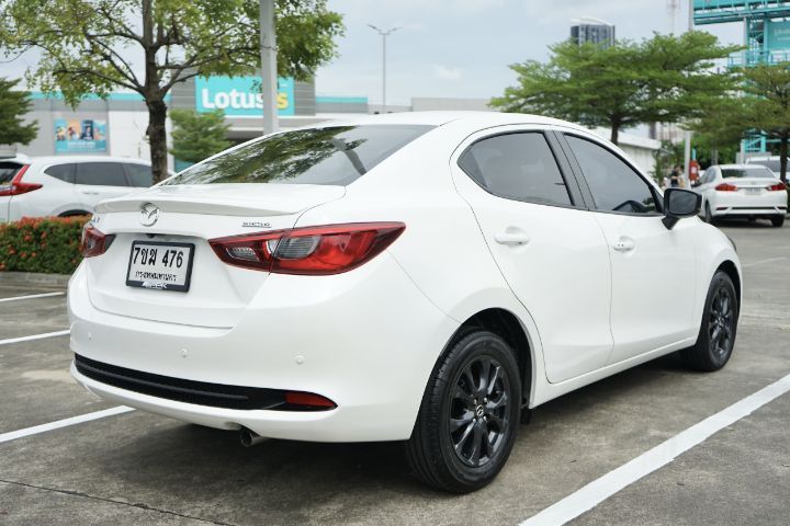 Mazda Mazda 2 2024 1.3 C Sedan เบนซิน ไม่ติดแก๊ส เกียร์อัตโนมัติ ขาว รูปที่ 4