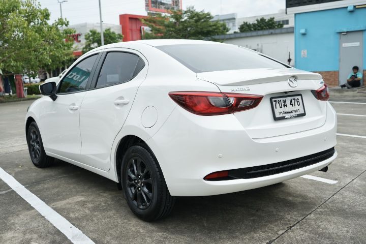Mazda Mazda 2 2024 1.3 C Sedan เบนซิน ไม่ติดแก๊ส เกียร์อัตโนมัติ ขาว รูปที่ 3