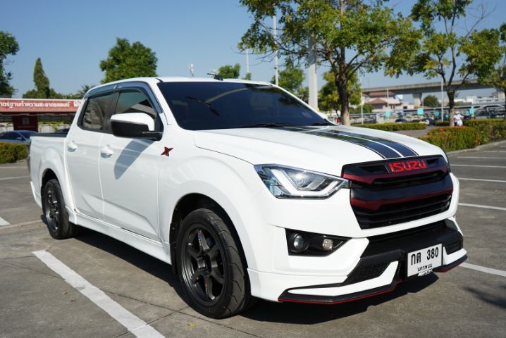Isuzu D-MAX 2023 1.9 X-Series Speed Pickup ดีเซล ไม่ติดแก๊ส เกียร์ธรรมดา ขาว รูปที่ 2