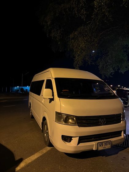 รถ Foton Columbus 2.8 VIP สี ขาว