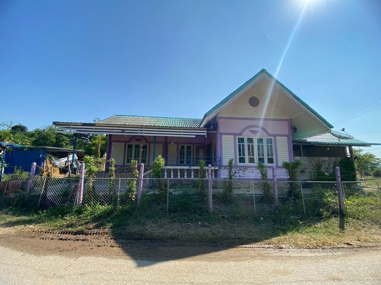 ขายบ้านมือสอง สภาพดี พร้อมที่ดินแปลงใหญ่ บรรยากาศธรรมชาติ