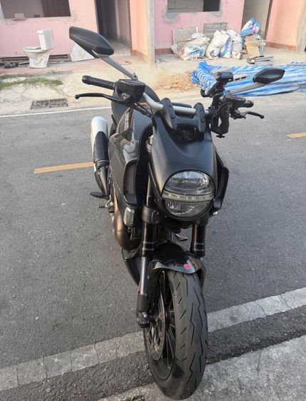 2012 Dukati Diavel รูปที่ 3