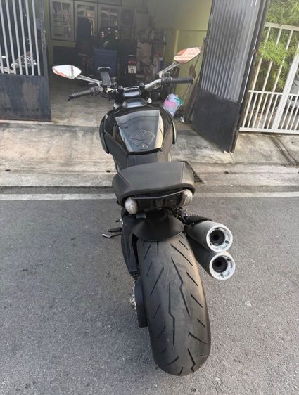 2012 Dukati Diavel รูปที่ 2