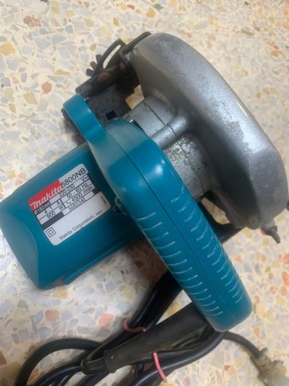 อุปกรณ์เครื่องมือช่าง เลื่อยไฟฟ้า makita 5800NB สภาพดีพร้อมใช้งานแท้