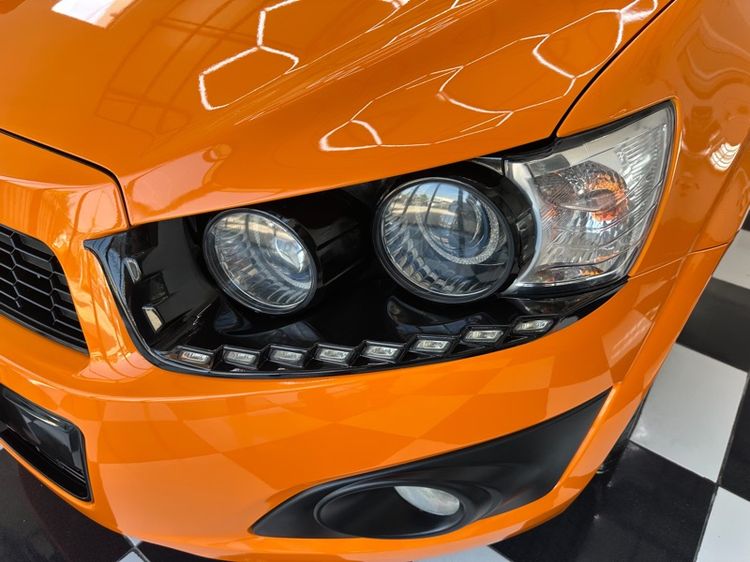 Chevrolet Sonic 2013 1.4 LS Sedan เบนซิน LPG เกียร์อัตโนมัติ ส้ม รูปที่ 2
