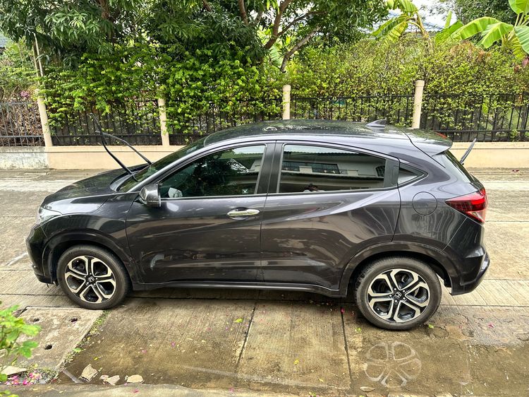 รถ Honda HR-V 1.8 E Limited สี เทา