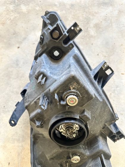 โคมไฟหน้า Mazda BT 50Pro รูปที่ 11