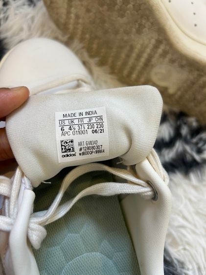 รองเท้า adidas stan smith รูปที่ 4
