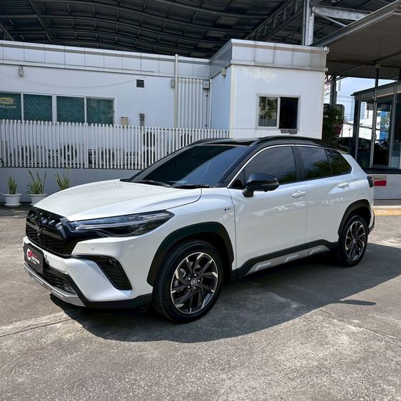 Toyota Corolla Cross 2025 1.8 HEV GR Sport Sedan ไฮบริด ไม่ติดแก๊ส เกียร์อัตโนมัติ ขาว รูปที่ 3