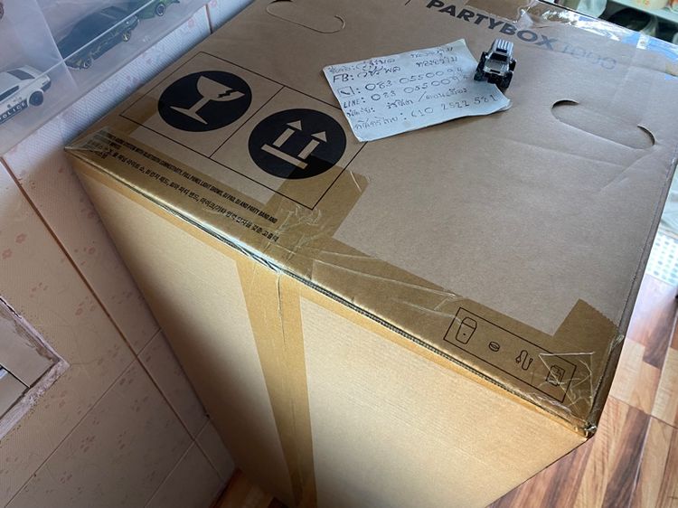 JBL PartyBox 1000 มือ1 มีใบเสร็จให้ -ศูนย์ไทย ประกันมหาจักร 1ปี3เดือน- -มือ1 มีใบเสร็จออกห้าง มีใบประกันให้ครับ- รูปที่ 2
