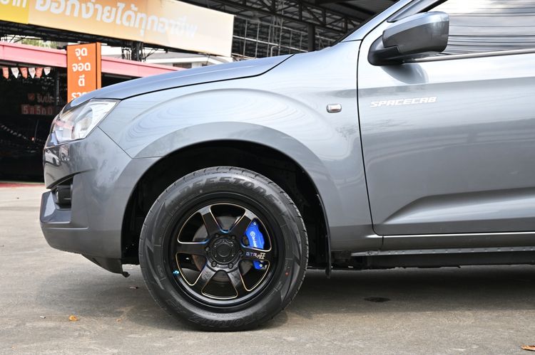 Isuzu D-MAX 2021 3.0 S Pickup ดีเซล ไม่ติดแก๊ส เกียร์ธรรมดา เทา รูปที่ 3