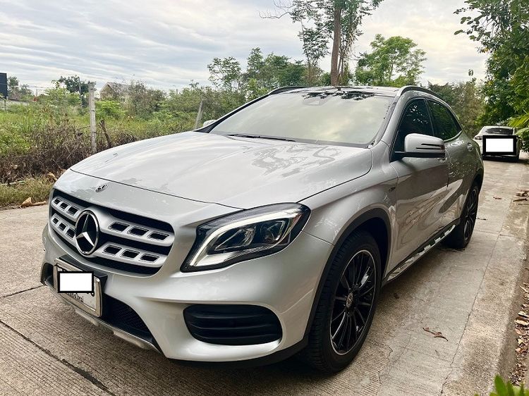 Mercedes-Benz GLA-Class 2018 GLA250 Utility-car เบนซิน เกียร์อัตโนมัติ บรอนซ์เงิน รูปที่ 3