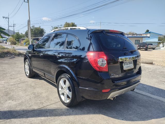 Chevrolet Captiva 2014 2.0 LTZ 4WD Utility-car ดีเซล ไม่ติดแก๊ส เกียร์อัตโนมัติ ดำ รูปที่ 4