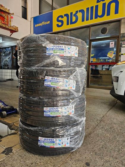 Bridgestone ยางใหม่ขอบ20 245 40R20 Otana KN1000