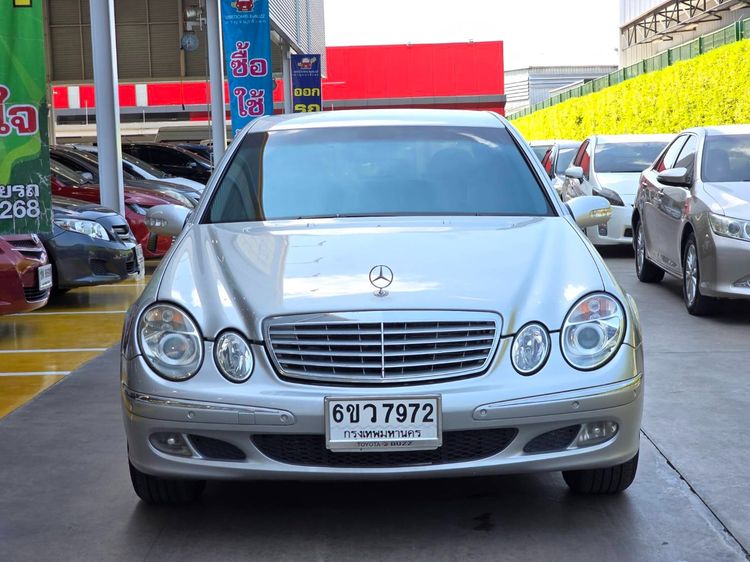 Mercedes-Benz E-Class 2005 E200 Sedan เบนซิน ไม่ติดแก๊ส เกียร์อัตโนมัติ บรอนซ์เงิน รูปที่ 2