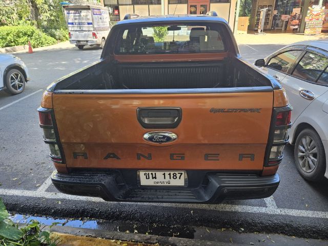 Ford Ranger 2017 3.2 XLT 4WD Pickup ดีเซล ไม่ติดแก๊ส เกียร์อัตโนมัติ ส้ม รูปที่ 3