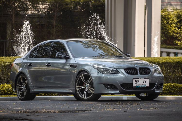 BMW Series 5 2008 525i Sedan เบนซิน ไม่ติดแก๊ส เกียร์อัตโนมัติ เทา รูปที่ 3