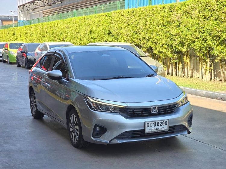 รถ Honda City 1.0 SV สี บรอนซ์เงิน