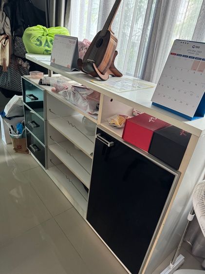 ชั้นวางของ ต รูปที่ 2