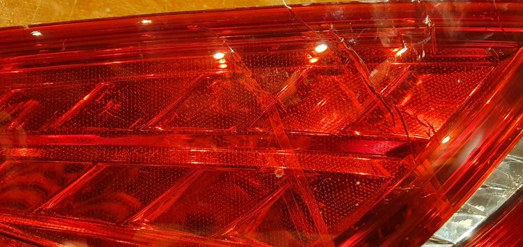 ไฟท้ายด้านซ้ายของ Peugeot RCZ รูปที่ 9