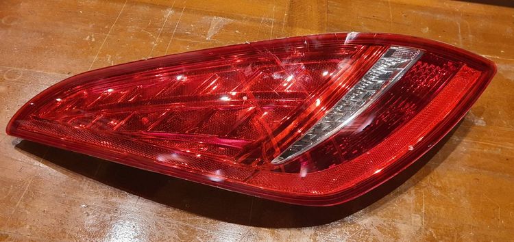 ไฟท้ายด้านซ้ายของ Peugeot RCZ รูปที่ 2