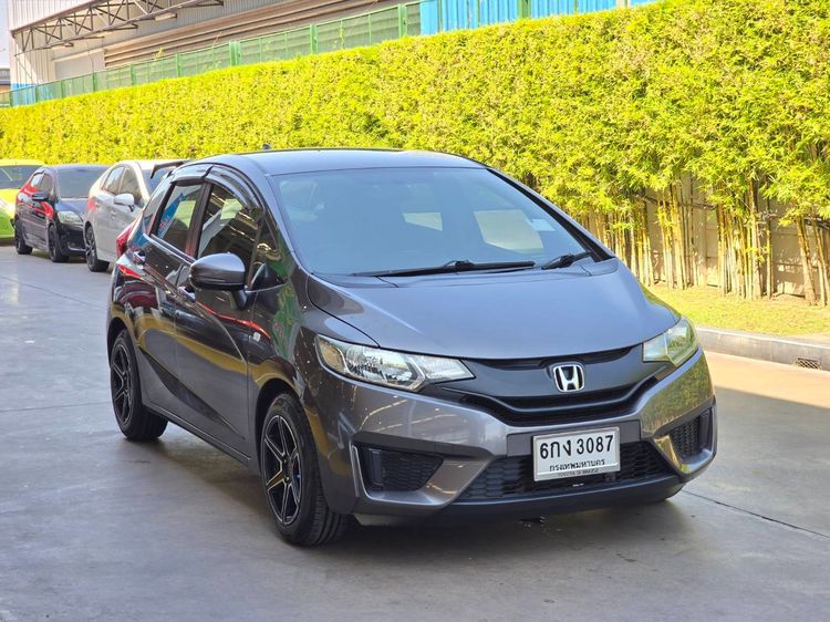 รถ Honda Jazz 1.5 S สี เทา