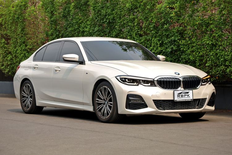 BMW Series 3 2021 320d Sedan ดีเซล ไม่ติดแก๊ส เกียร์อัตโนมัติ ขาว รูปที่ 3