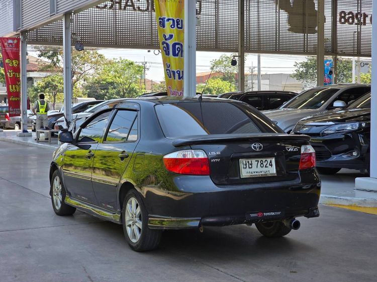 Toyota Vios 2004 1.5 E Sedan เบนซิน ไม่ติดแก๊ส เกียร์ธรรมดา ดำ รูปที่ 4