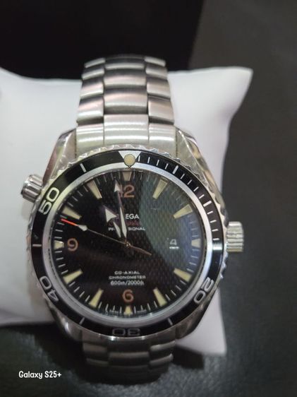 นาฬิกา omega