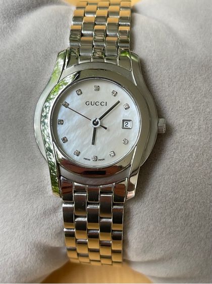 ขาว GUCCI Round face Watches Diamond 5500L Swiss Quartz Women's Watch 