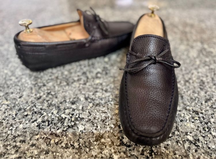 Tod’s Gommino Loafers Black เบอร์40.5