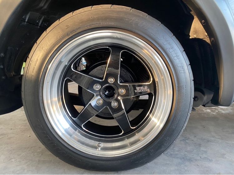 แม็กซ์เวล ขอบ 18 สวยสวยไร้รอย