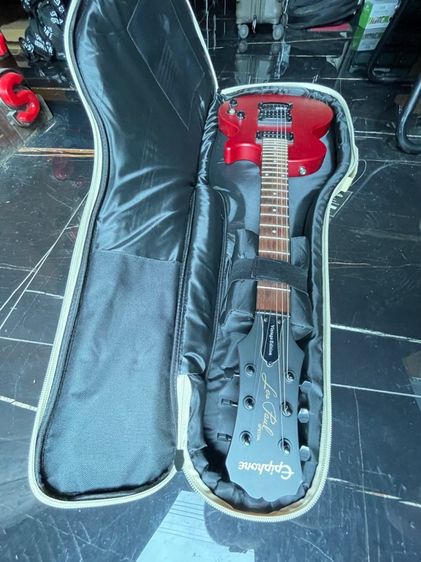 กีต้าร์ไฟฟ้า  รูปที่ 2