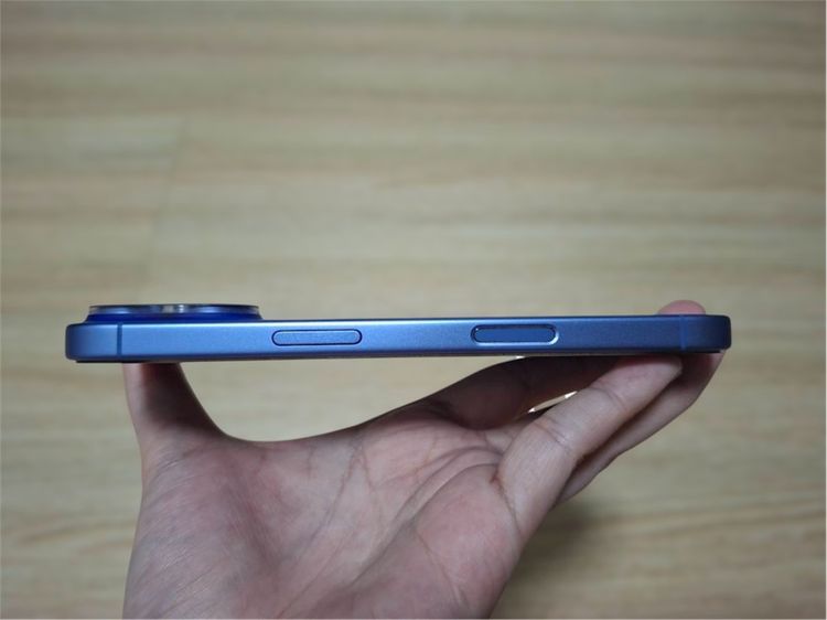 iPhone 16 สี Ultramarine ความจุ 128GB รูปที่ 7