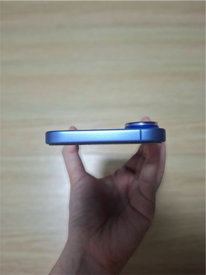 iPhone 16 สี Ultramarine ความจุ 128GB รูปที่ 4