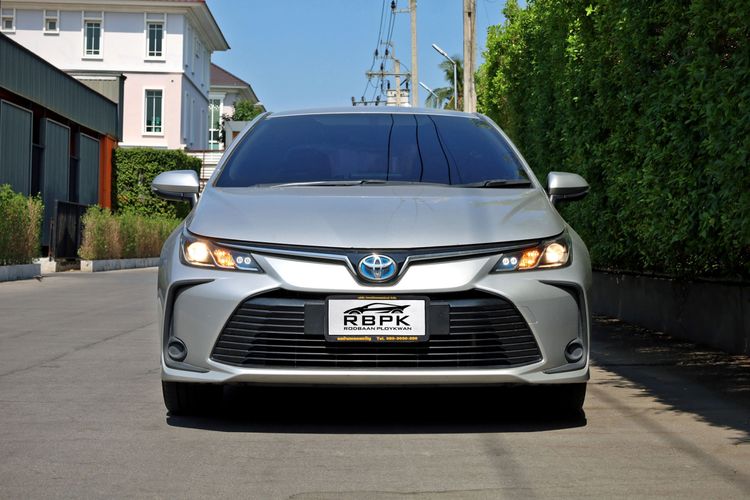 Toyota Altis 2021 1.8 Hybrid Entry Sedan ไฮบริด ไม่ติดแก๊ส เกียร์อัตโนมัติ เทา รูปที่ 3