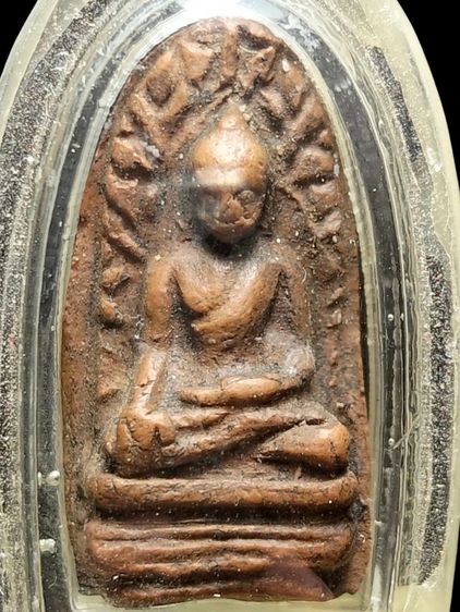 พระรอดลำพูนพิมพ์ใหญ่ครับ