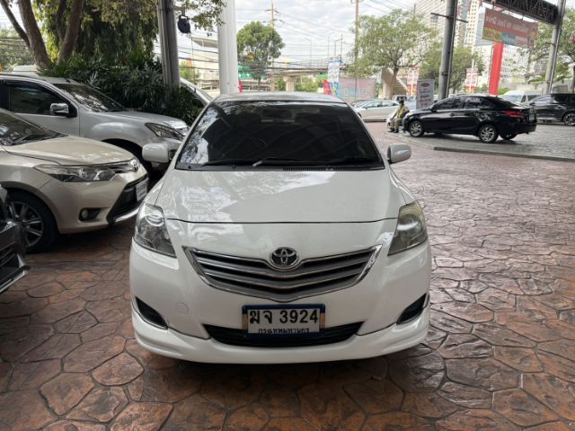 Toyota Vios 2012 1.5 E Sedan เบนซิน ไม่ติดแก๊ส เกียร์อัตโนมัติ ขาว รูปที่ 3