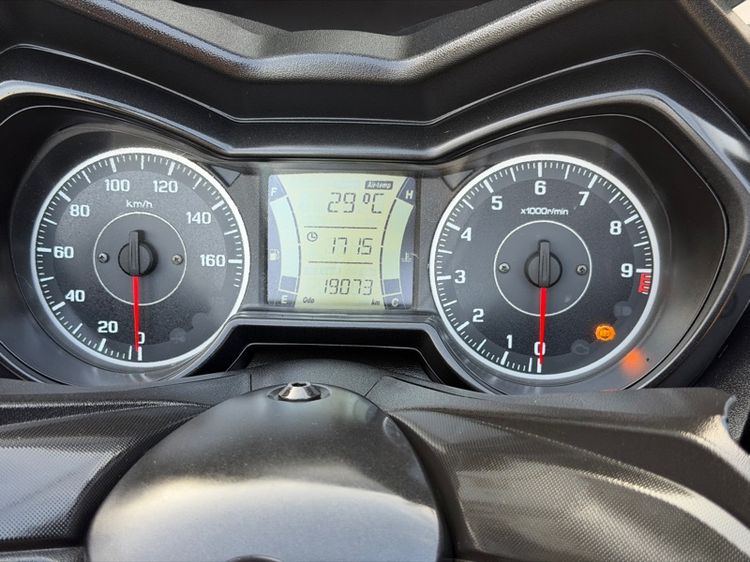 XMAX300 เดิมมือเดียว แต่งสวย ภาษี69 เล่มครบ รูปที่ 15