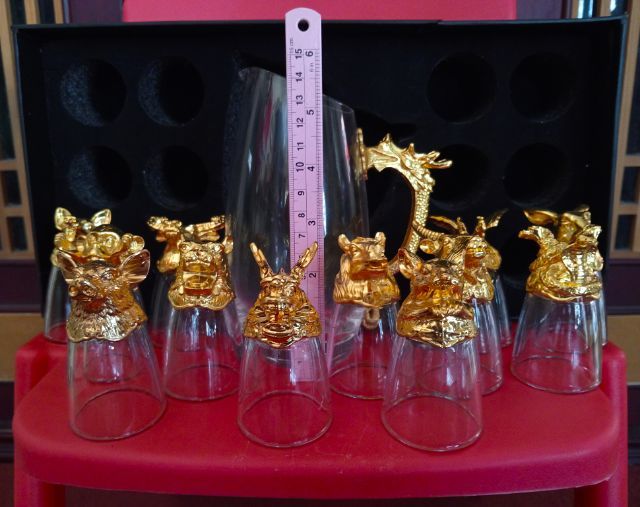 ชุดแก้วมังกรกับแก้ว12 ราศีครบชุดรวม 13 ชิ้น สภาพเยี่ยมดีใหม่ไซน์ล้ำ รูปที่ 14