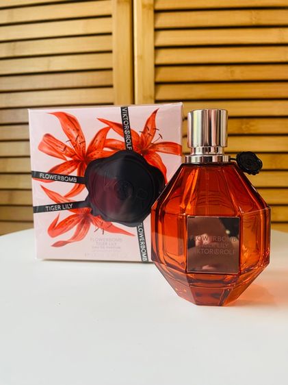 Sold out ขวดน้ำหอมแท้ 💯 VICTOR and  ROLF Flowerbomb Tiger Lily 100ml พร้อมกล่อง หายาก สำหรับนักสะสม ตั้งโชว์หรู  พร็อพ ส่งฟรี รูปที่ 2