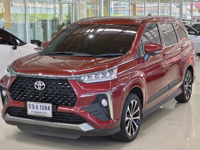 รถ Toyota Veloz 1.5 Premium สี แดง