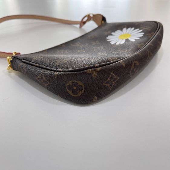 pochette Accessoires รูปที่ 3