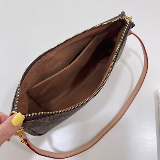 pochette Accessoires รูปที่ 9